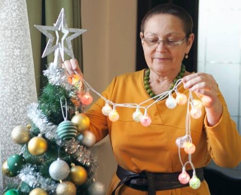 badanti anziani natale aes domicilio Como