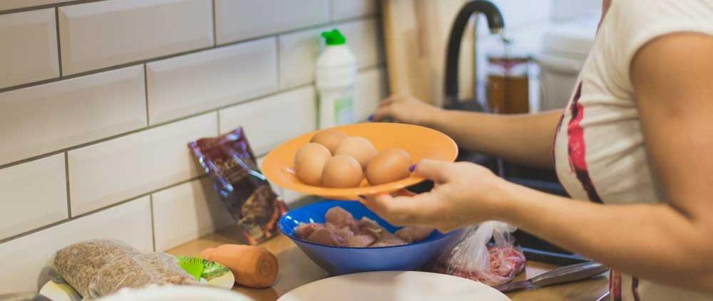 badante e cucina como