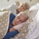 apnea sonno anziani como